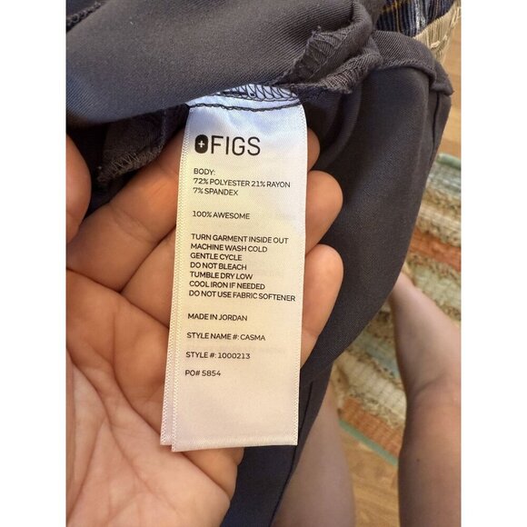 Figs Women's Casma Scrub Top Graphite Gray Size XL - Picture 6 of 6